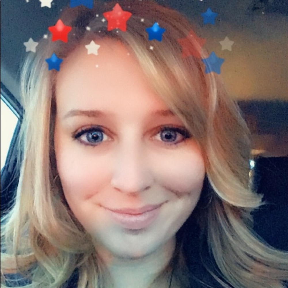 Meet your Posher, Madison